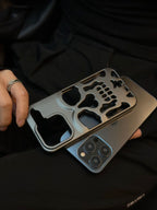 Electroplated Skull Phone Case Suitable for iPhone 17 Pro Max, Apple 16, Personalized 15, Foreign Trade 14 Protective Hard Case